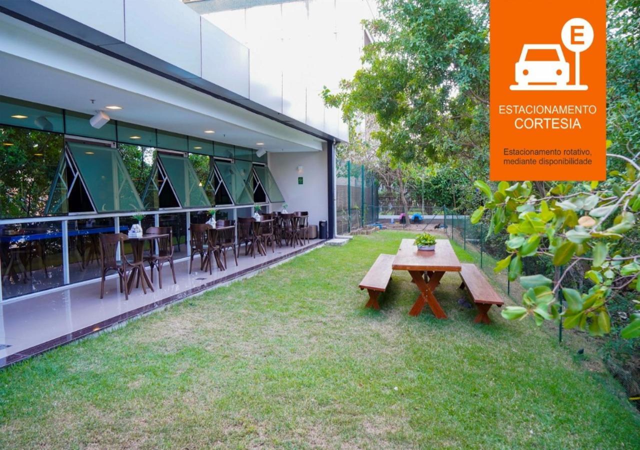 Hotel Easy Vitória Reta da Penha by Atlantica Exterior foto